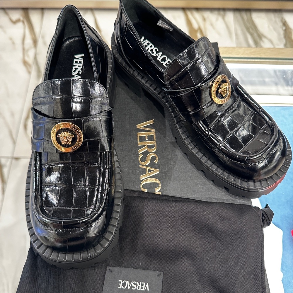 Versace Medusa croc print leather black womens loafer - Picture 6 of 6
